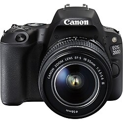 Canon EOS 200D + 18-135 mm Dijital SLR Fotoğraf Makinesi