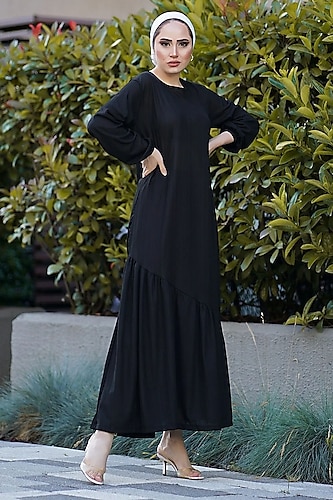 Defne Bahar Kuşaklı Fırfır Detaylı Tesettür Elbise Siyah